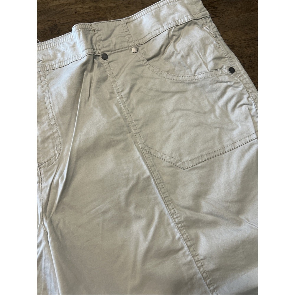 Cj Banks Khaki Capri 24 W New With Tags Light Weight Breathable - Picture 5 of 9